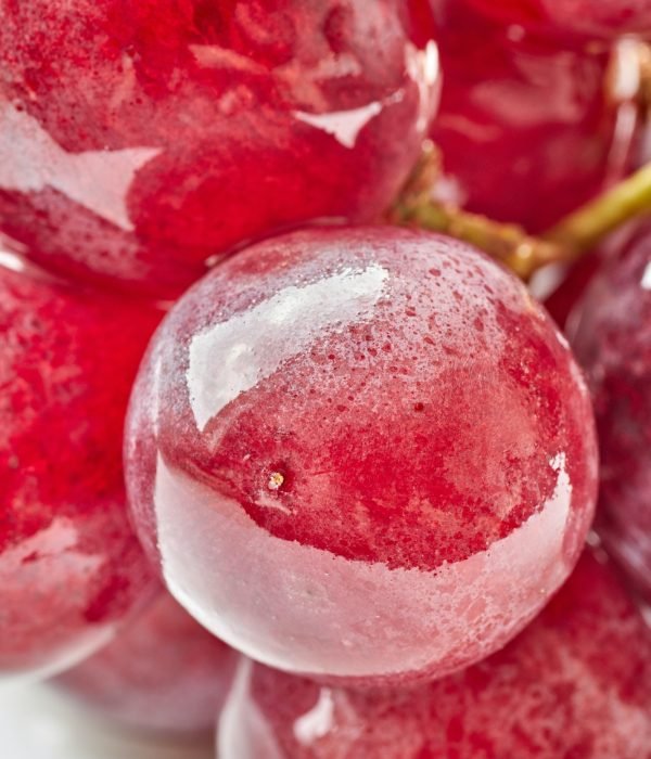 Close up picture of red grapes.